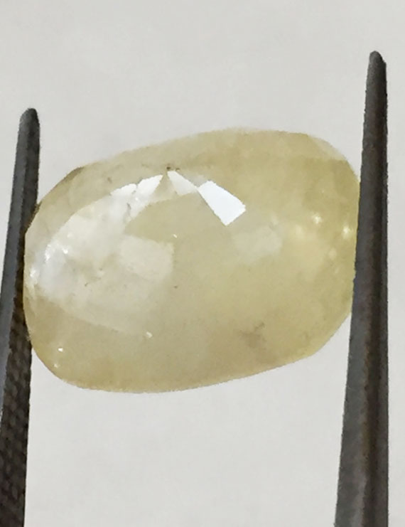 8.84 ct/9.85 ratti Natural Certified Ceylon Pukhraj/Yellow Sapphire